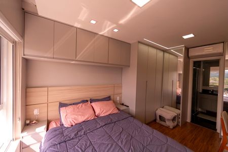 Apartamento à venda com 66m², 2 quartos e 2 vagasSuíte