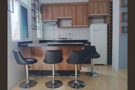 Apartamento à venda com 76m², 2 quartos e sem vagaSala/Cozinha