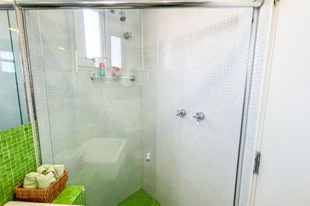 Apartamento à venda com 118m², 1 quarto e 2 vagasBanheiro