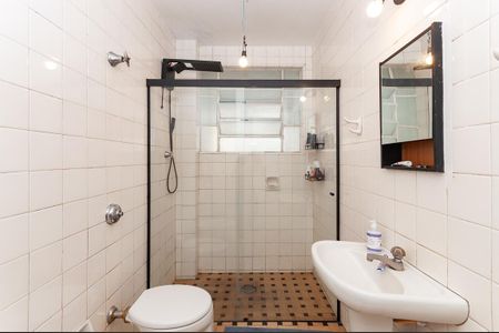 Apartamento à venda com 74m², 2 quartos e 1 vagaBanheiro Social