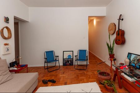 Apartamento à venda com 74m², 2 quartos e 1 vagaSala