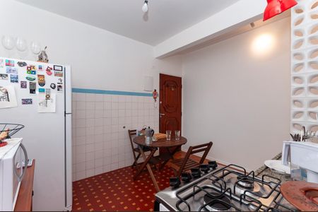 Apartamento à venda com 74m², 2 quartos e 1 vagaCozinha