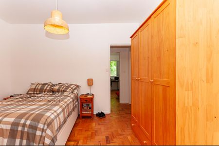 Apartamento à venda com 74m², 2 quartos e 1 vagaQuarto 2