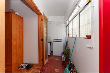 Apartamento à venda com 74m², 2 quartos e 1 vagaÁrea de Serviço
