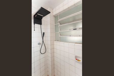 Apartamento à venda com 74m², 2 quartos e 1 vagaBanheiro Social