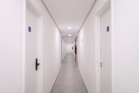 Apartamento à venda com 35m², 2 quartos e sem vagaÁrea comum - Saguão do andar