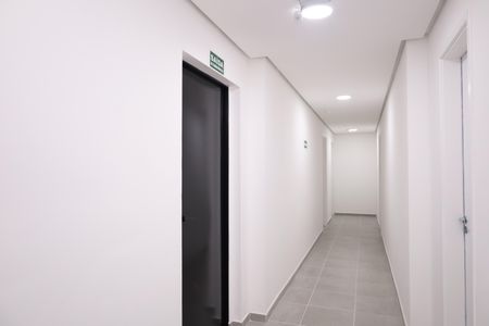 Apartamento à venda com 35m², 2 quartos e sem vagaÁrea comum - Saguão do andar
