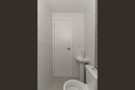 Apartamento para alugar com 35m², 2 quartos e sem vaga Apartamento para alugar com 35m², 2 quartos e sem vagaBanheiro