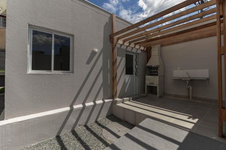 Apartamento para alugar com 35m², 2 quartos e sem vaga Apartamento para alugar com 35m², 2 quartos e sem vagaChurrasqueira