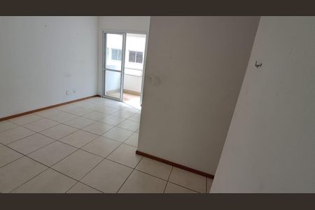 Apartamento à venda com 69m², 2 quartos e 1 vaga Apartamento à venda com 69m², 2 quartos e 1 vagaSala