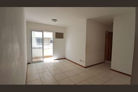 Apartamento à venda com 69m², 2 quartos e 1 vaga Apartamento à venda com 69m², 2 quartos e 1 vagaSala