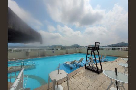 Apartamento à venda com 69m², 2 quartos e 1 vaga Apartamento à venda com 69m², 2 quartos e 1 vagaPiscina