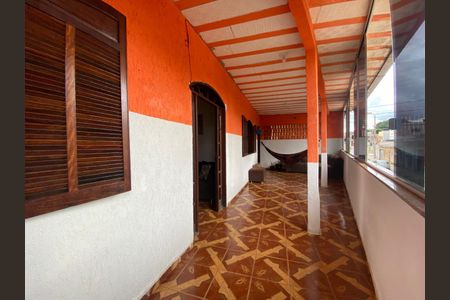 Casa à venda com 136m², 8 quartos e 3 vagasÁrea comum