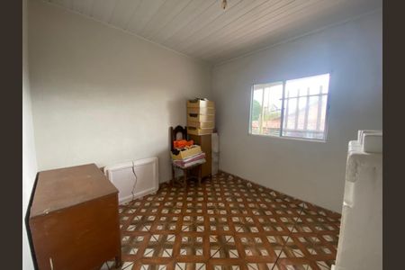 Casa à venda com 136m², 8 quartos e 3 vagasQuarto 3
