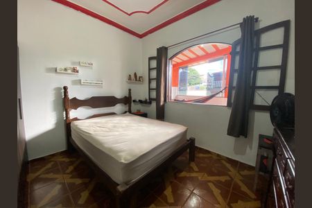 Casa à venda com 136m², 8 quartos e 3 vagasQuarto 5