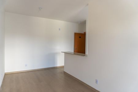 Apartamento para alugar com 72m², 2 quartos e 1 vagaSala