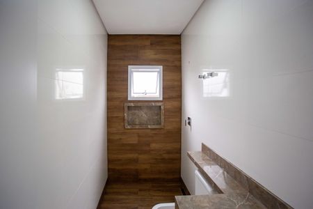 Casa à venda com 183m², 3 quartos e 4 vagasBanheiro da Suíte 3