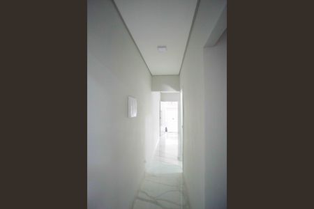 Casa à venda com 183m², 3 quartos e 4 vagasCorredor