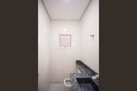 Casa à venda com 183m², 3 quartos e 4 vagasLavabo