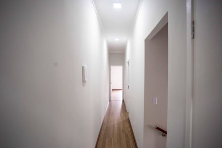 Casa à venda com 183m², 3 quartos e 4 vagasCorredor