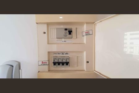 Apartamento para alugar com 49m², 2 quartos e 1 vaga Apartamento para alugar com 49m², 2 quartos e 1 vagaQuadro de Luz