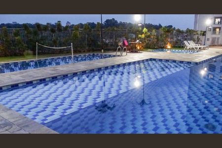 Apartamento para alugar com 49m², 2 quartos e 1 vaga Apartamento para alugar com 49m², 2 quartos e 1 vagaÁrea comum - Piscina