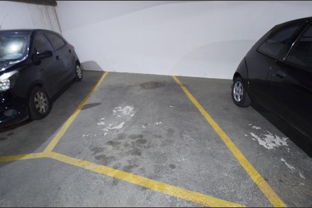 Apartamento para alugar com 44m², 1 quarto e 1 vaga Apartamento para alugar com 44m², 1 quarto e 1 vagaGaragem