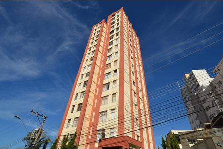 Apartamento para alugar com 44m², 1 quarto e 1 vaga Apartamento para alugar com 44m², 1 quarto e 1 vagaFachada