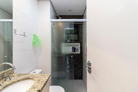 Apartamento à venda com 57m², 2 quartos e 1 vagaBanheiro Social