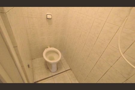 Casa para alugar com 85m², 2 quartos e sem vaga Casa para alugar com 85m², 2 quartos e sem vagaBanheiro