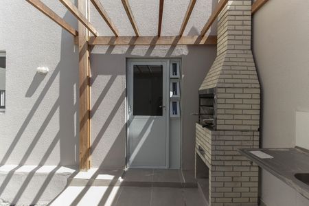 Apartamento para alugar com 35m², 2 quartos e sem vaga Apartamento para alugar com 35m², 2 quartos e sem vagaÁrea Comum - Churrasqueira