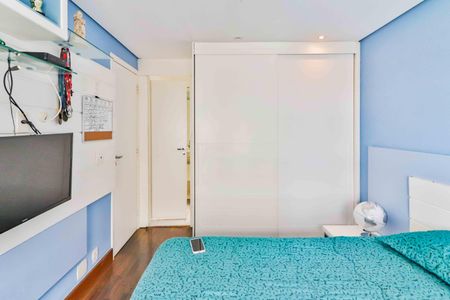 Apartamento à venda com 134m², 3 quartos e 2 vagasQuarto 1 Suite