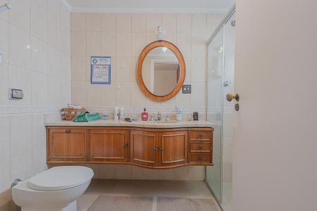 Apartamento à venda com 209m², 3 quartos e 2 vagasBanheiro da Suíte