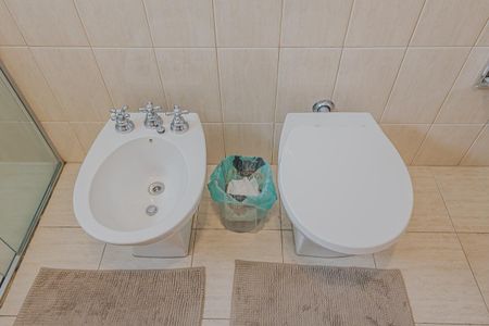 Apartamento à venda com 209m², 3 quartos e 2 vagasBanheiro