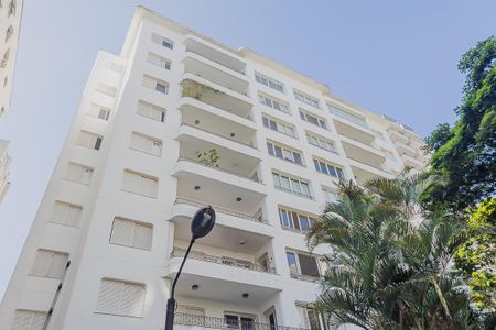 Apartamento à venda com 209m², 3 quartos e 2 vagasFachada