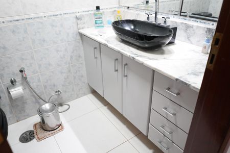 Apartamento à venda com 125m², 3 quartos e 2 vagasBanheiro