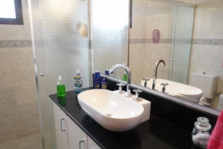 Apartamento à venda com 125m², 3 quartos e 2 vagasBanheiro da Suíte