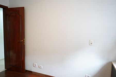 Apartamento à venda com 125m², 3 quartos e 2 vagasQuarto 1