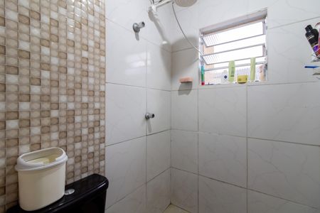 Casa à venda com 167m², 4 quartos e 2 vagasBanheiro