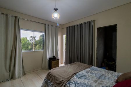 Casa à venda com 167m², 4 quartos e 2 vagasQuarto 1