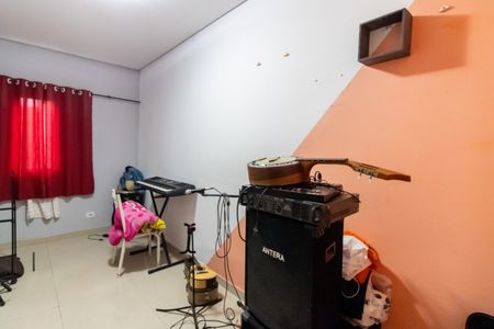 Casa à venda com 167m², 4 quartos e 2 vagasQuarto 4