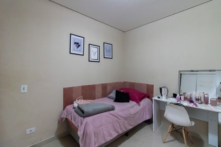 Casa à venda com 167m², 4 quartos e 2 vagasQuarto 3