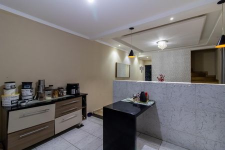 Casa à venda com 167m², 4 quartos e 2 vagasCozinha