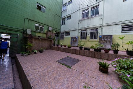 Apartamento à venda com 56m², 2 quartos e 1 vagaÁrea comum