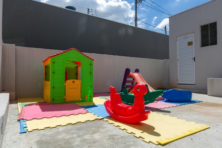 Apartamento para alugar com 35m², 2 quartos e sem vagaÁrea Comum - Playground