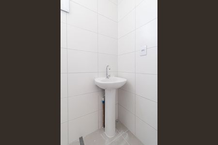 Apartamento para alugar com 35m², 2 quartos e sem vagaBanheiro
