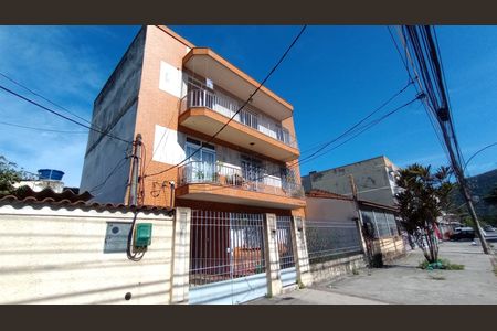 Apartamento para alugar com 130m², 2 quartos e 1 vaga Apartamento para alugar com 130m², 2 quartos e 1 vagaFachada