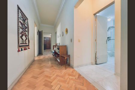 Apartamento à venda com 240m², 3 quartos e sem vaga