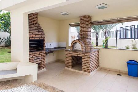 Apartamento para alugar com 48m², 2 quartos e 1 vaga Apartamento para alugar com 48m², 2 quartos e 1 vagaÁrea comum - Churrasqueira