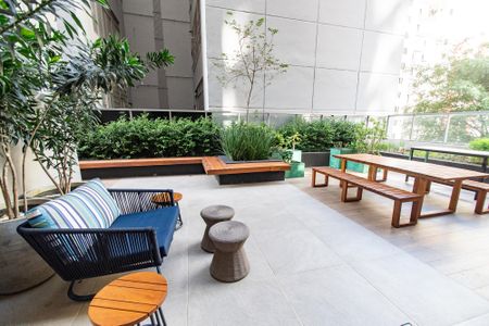 Studio à venda com 46m², 1 quarto e sem vaga Studio à venda com 46m², 1 quarto e sem vagaÁrea comum